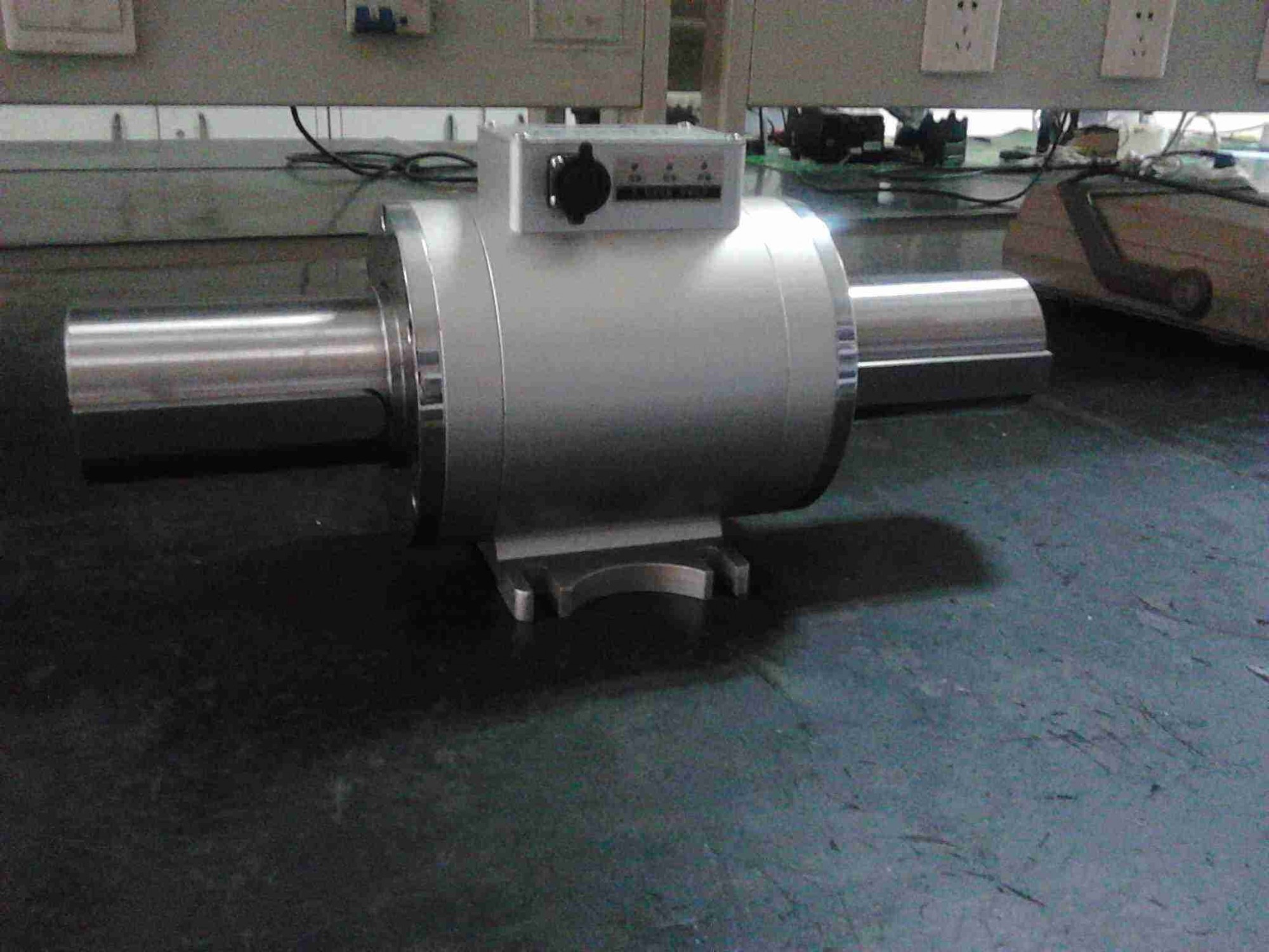 汽车内的扭矩传感器起到什么样的作用？